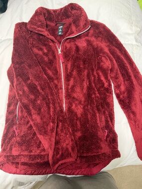 Women's Burgundy North Face Jacket